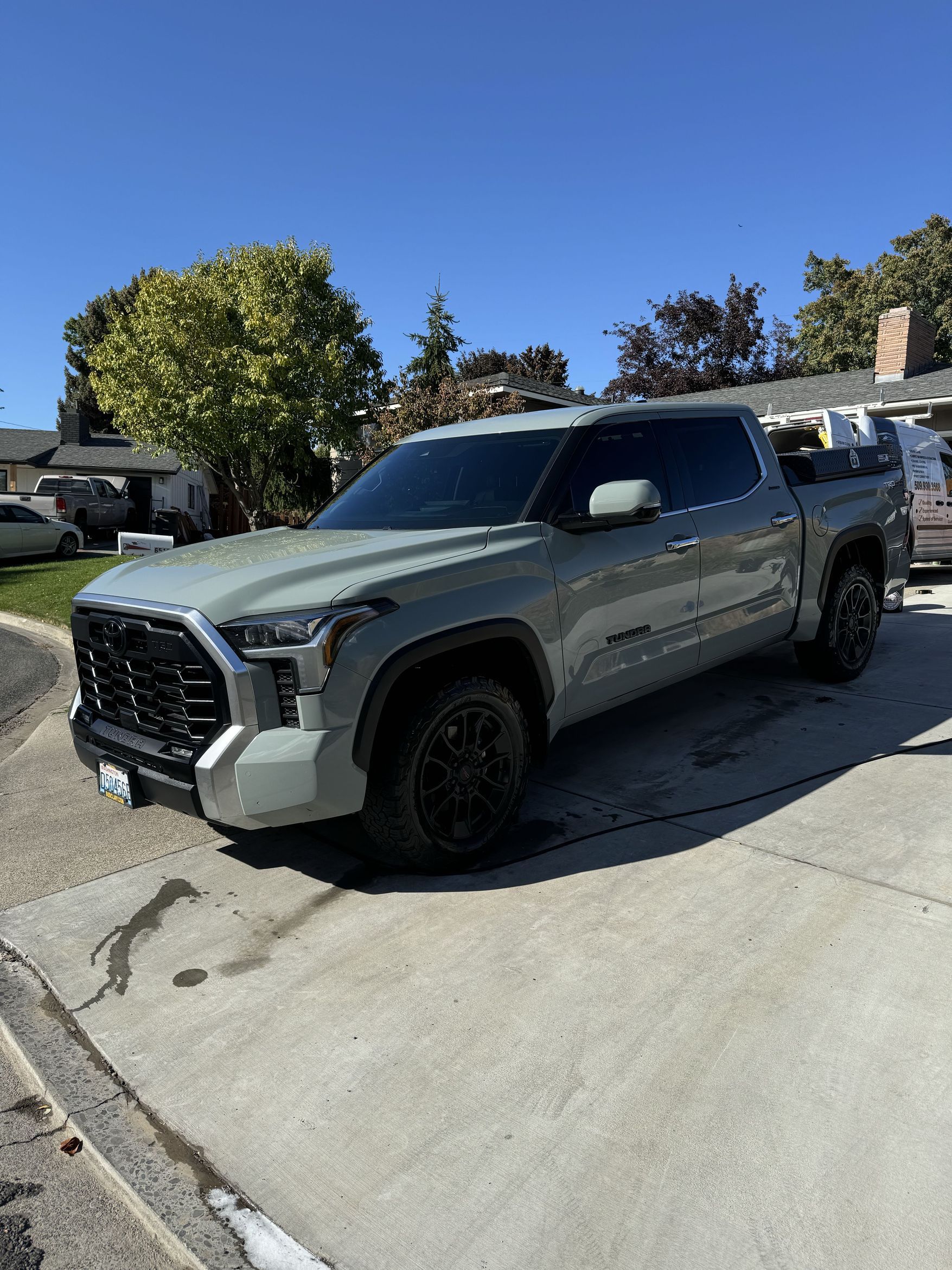 Toyota Tundra protected with ceramic coating by Llerenas Auto Detail